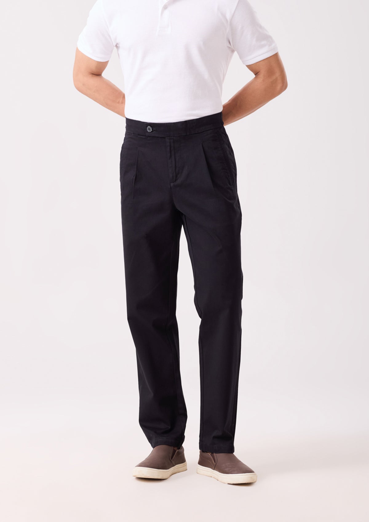 Black Napoli Pleated Trouser
